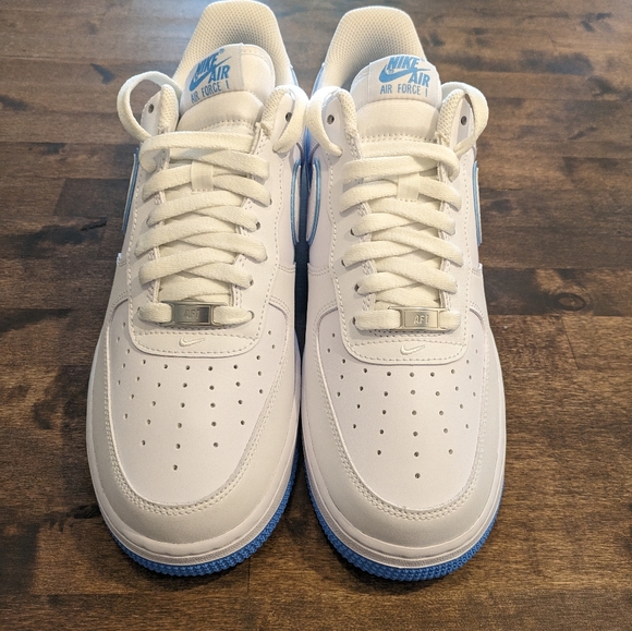 Nike Air Force 1 - Picture 2 of 4